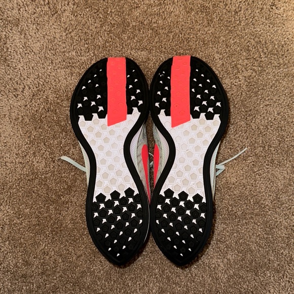 Nike Pegasus 35 Turbo (Sz. 13) - Like New - Picture 4 of 4